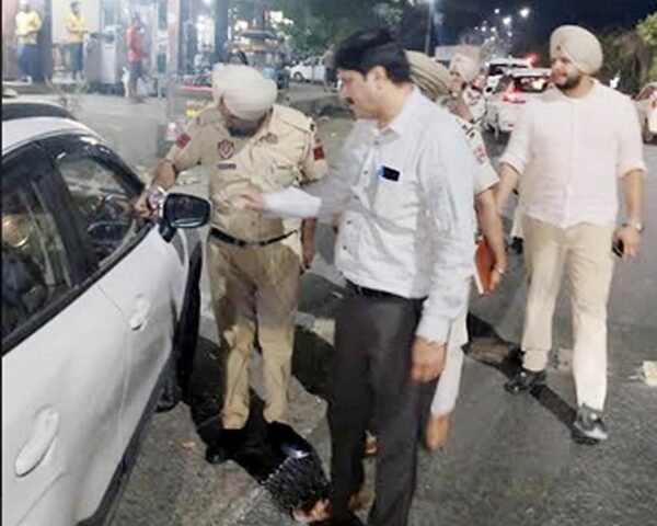 Checking of vehicles