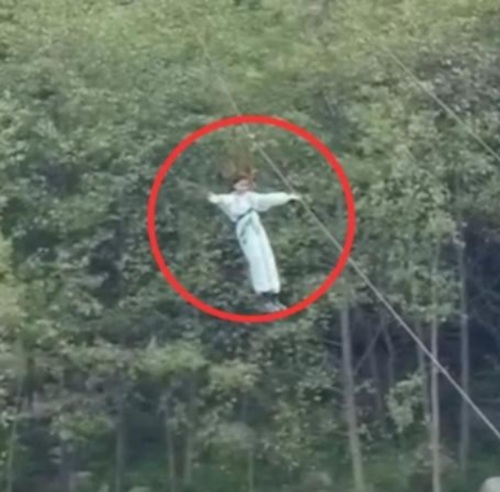 zip line broke