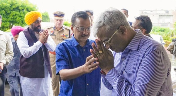 Chief Minister Mann and Kejriwal