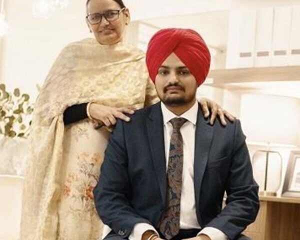 Sidhu Moosewala's mother