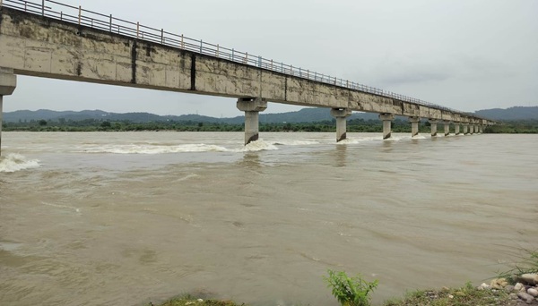 Pong Dam