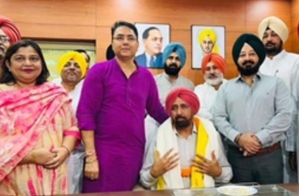 Baljinder Dhillon