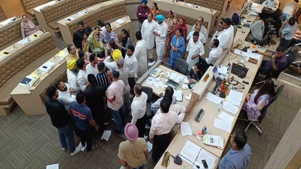 Municipal Corporation House meeting