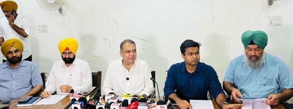 Power Minister Sanjeev Arora