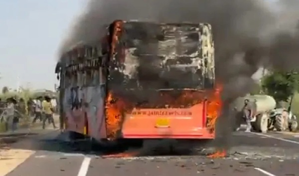 Bus-jaisamer-fire