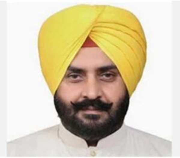 MLA Harmeet Pathanamajra