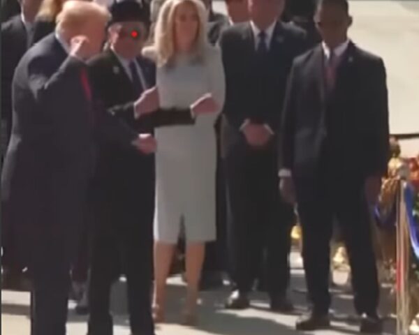 Trump dances