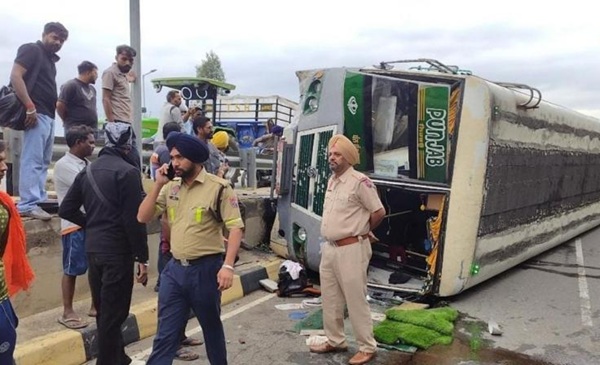 bus overturned