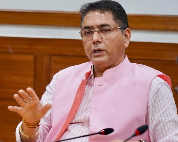 State President Aman Arora