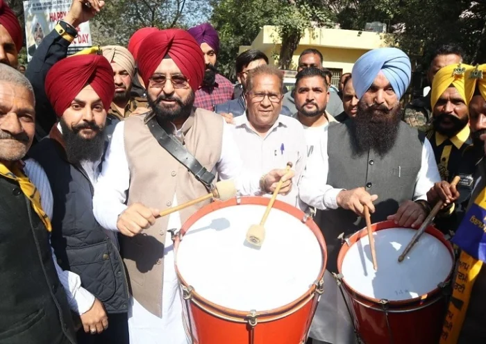 ਆਮ-ਆਦਮੀ-ਪਾਰਟੀ