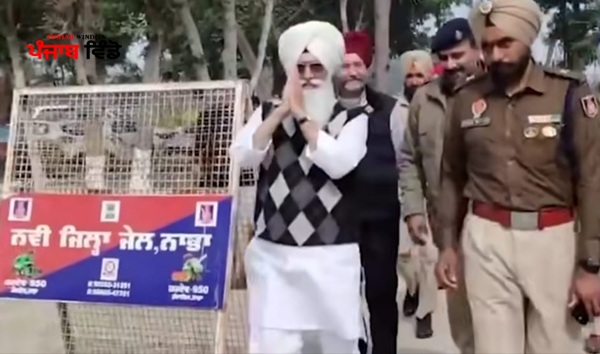 ਡੇਰਾ ਬਿਆਸ ਮੁਖੀ