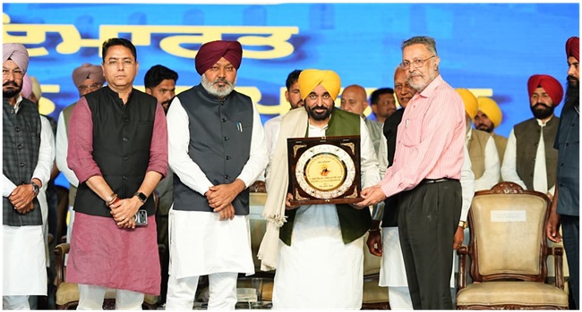 ਮੁੱਖ ਮੰਤਰੀ ਅਤੇ ਮੰਤਰੀ