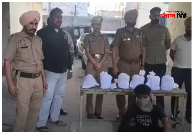 ਸਮੱਗਲਰ ਗ੍ਰਿਫ਼ਤਾਰ